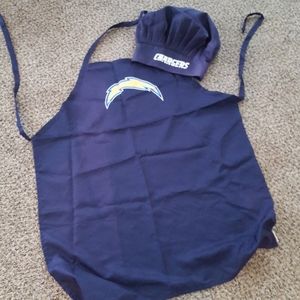 Chargers apron and chef hat